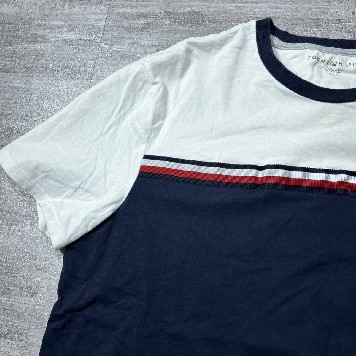 【1スタ】美品 TOMMYHILFIGER トミーヒルフィガー半袖Tシャツ カジュアル USA古着 文字ロゴ プリントロゴ トリコロール 春夏 メンズLサイズ_画像3