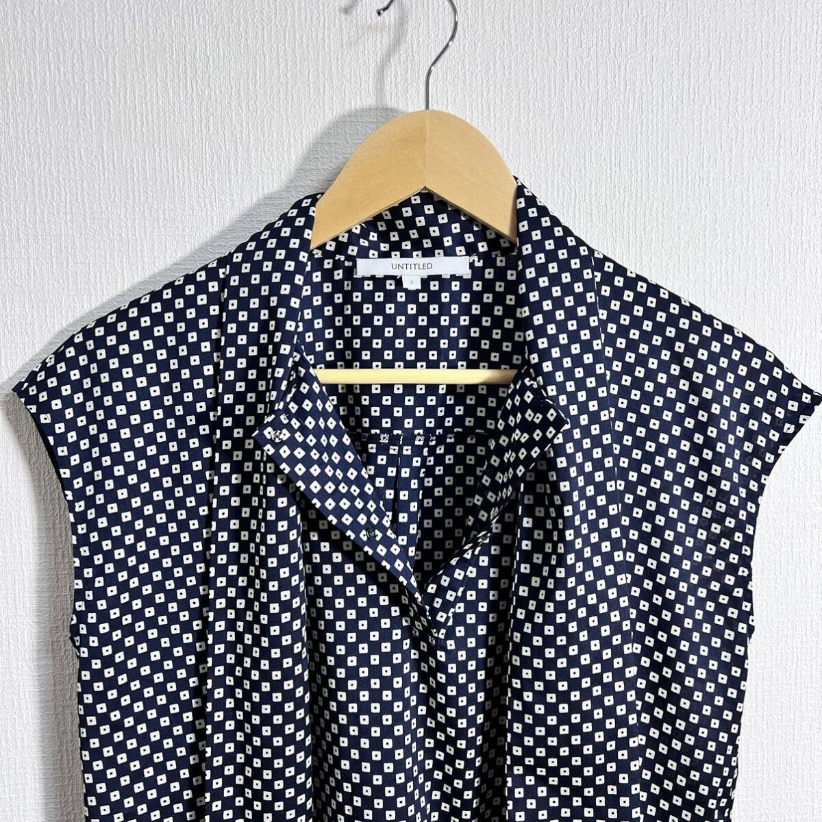 H8146FF UNTITLED Untitled size 2(M rank ) short sleeves no sleeve blouse navy lady's polyester 100% made in Japan 