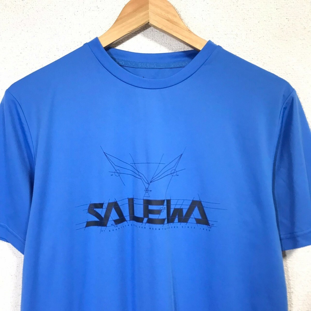 H8083dE SALEWA サレワ Tシャツ 半袖Tシャツ ブルー メンズ サイズM アウトドア DRYTON ドライトン ブランドプリント_画像3