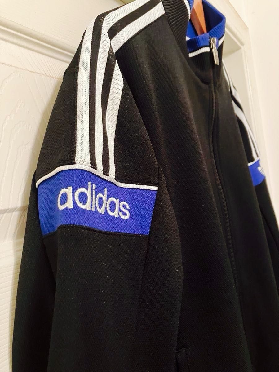adidas 黒 アディダス トレフォイルロゴ トラックジャケット adidas 黒 アディダス トレフォイルロゴ トラックジャケット