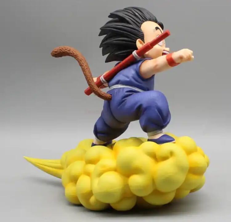 ドラゴンボール　孫悟空　幼少期　筋斗雲ドラゴンレーダーver. 　20cm フィギュア　レア　新品未使用　海外限定　希少_画像3