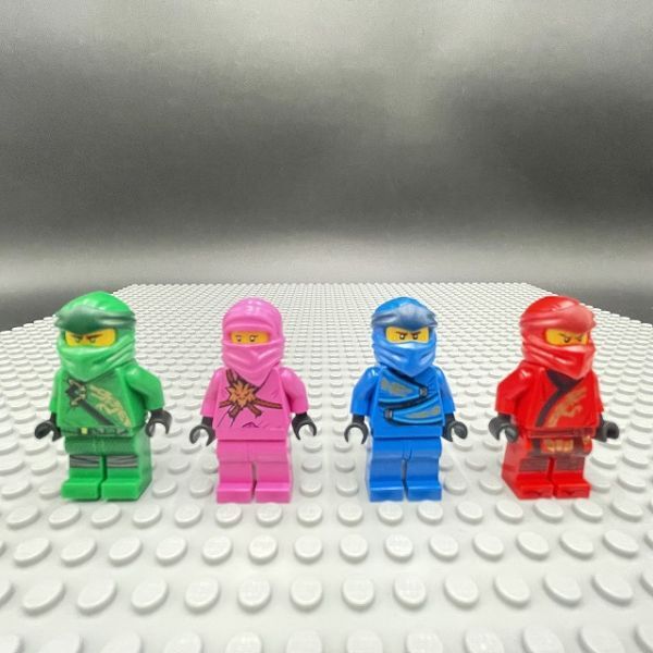 レゴ　ミニフィグ　ニンジャゴー　4個セット　新品未使用　LEGO社純正品_画像1