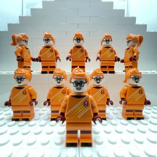 B9 レゴミニフィグ 40634 フィールドのヒーローたち オレンジ服 眼鏡 10個セット 新品未使用 LEGO社純正品の画像1