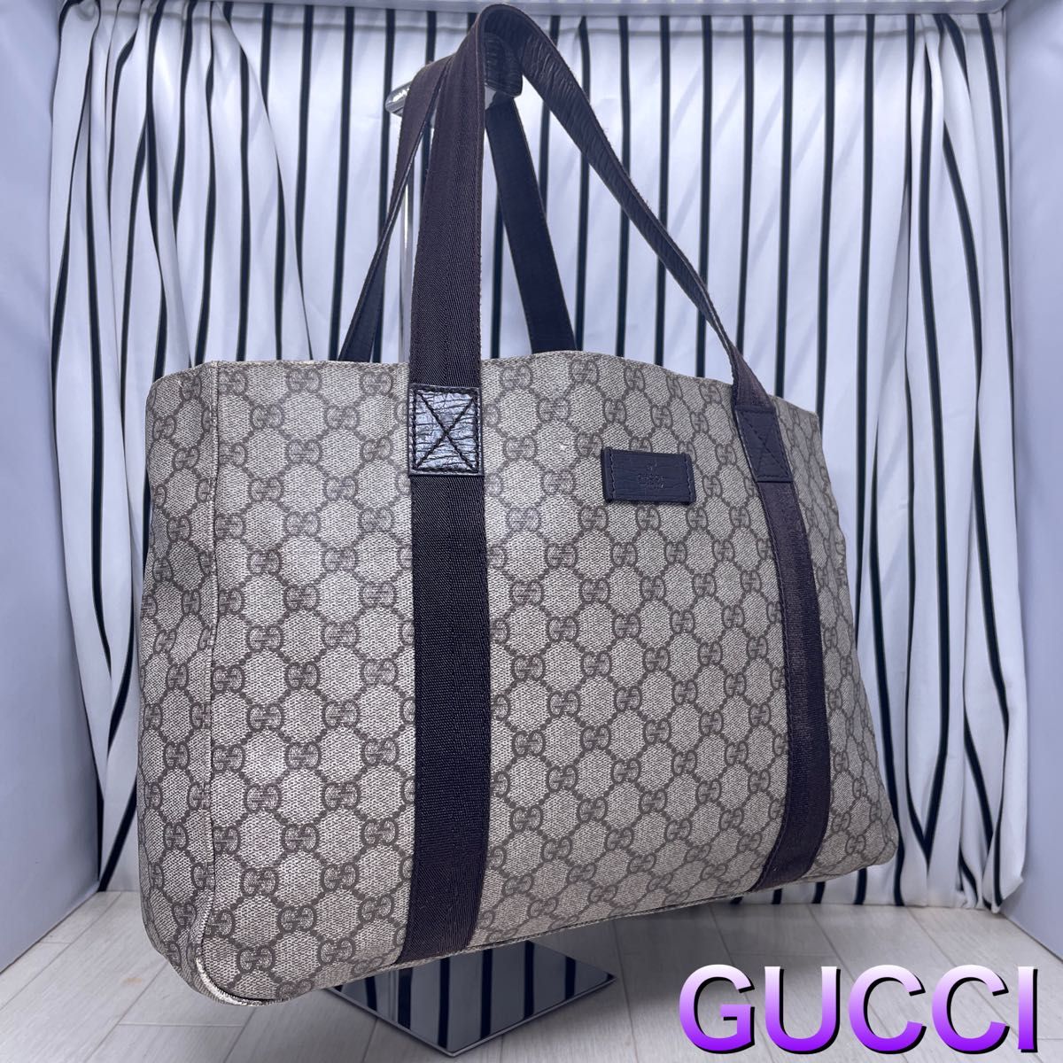 【美品】PRADA×プラダ A4収納可能金色プレートトートバッグ、【格安】GUCCI×グッチ A4収納可能PVCトートバッグ