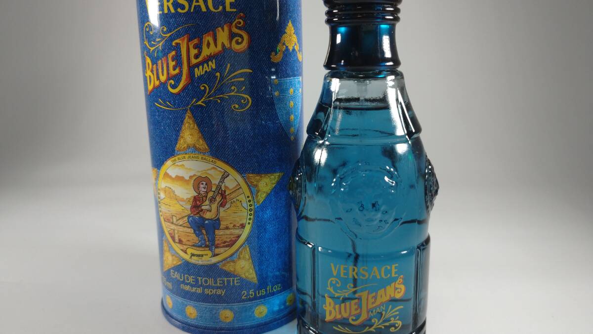 ベルサーチ ヴェルサーチ ブルージーンズ オードトワレ 75ml 香水 VERSACE BLUE JEANSの画像3