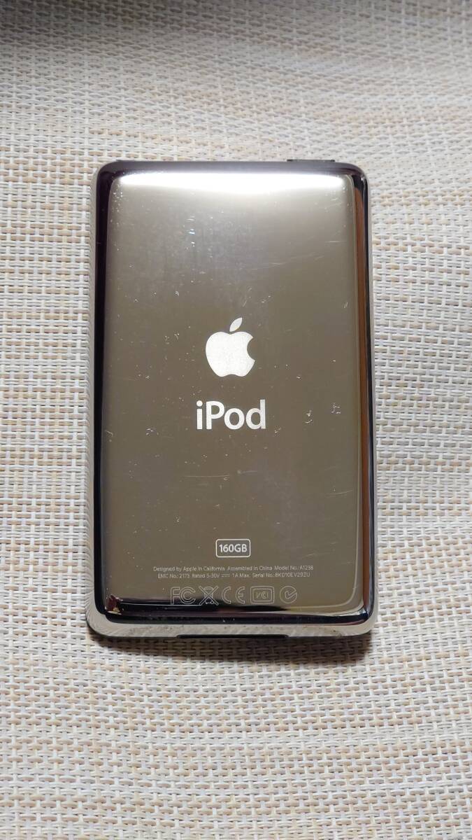 Apple iPod classic A1238 160GB ブラック 《通電・動作確認済み・動作問題無し》_画像2
