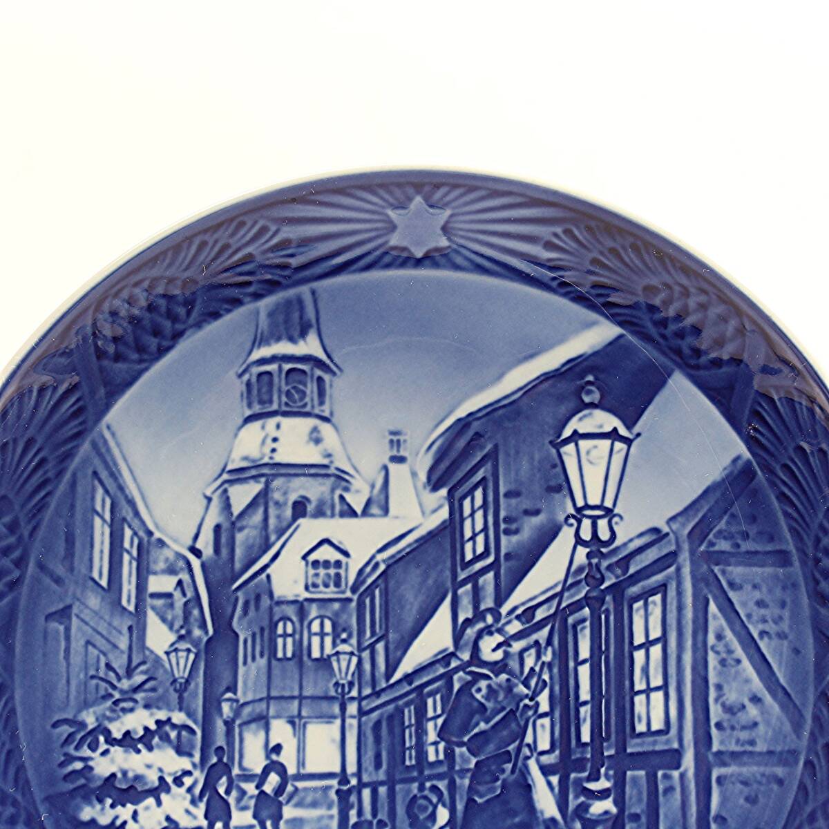 1996年 ロイヤルコペンハーゲン イヤープレート 「街灯に灯をともす」 北欧 デンマーク の 陶磁器 wwww8