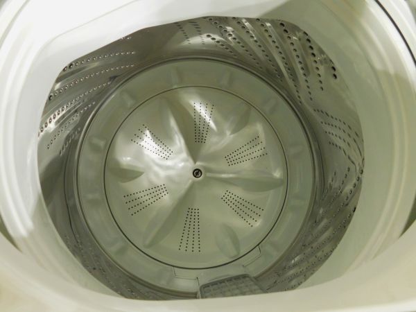 Panasonic パナソニック 洗濯機 NA-F5B1 2022年製 5キロ 直接引取可 gtt2404006_画像8