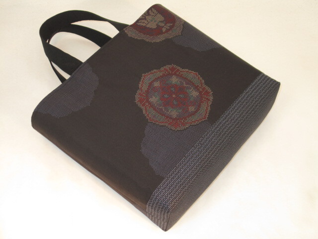  old cloth silk Ooshima pongee floral print . made bag 