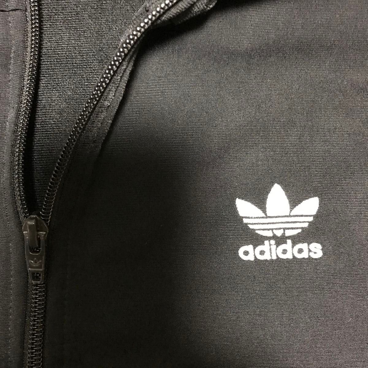 adidas ファイヤーバードトラックトップ 黒×白 sizeO(XL) 美品 adidas ファイヤーバードトラックトップ 黒×白 sizeO(XL) 美品