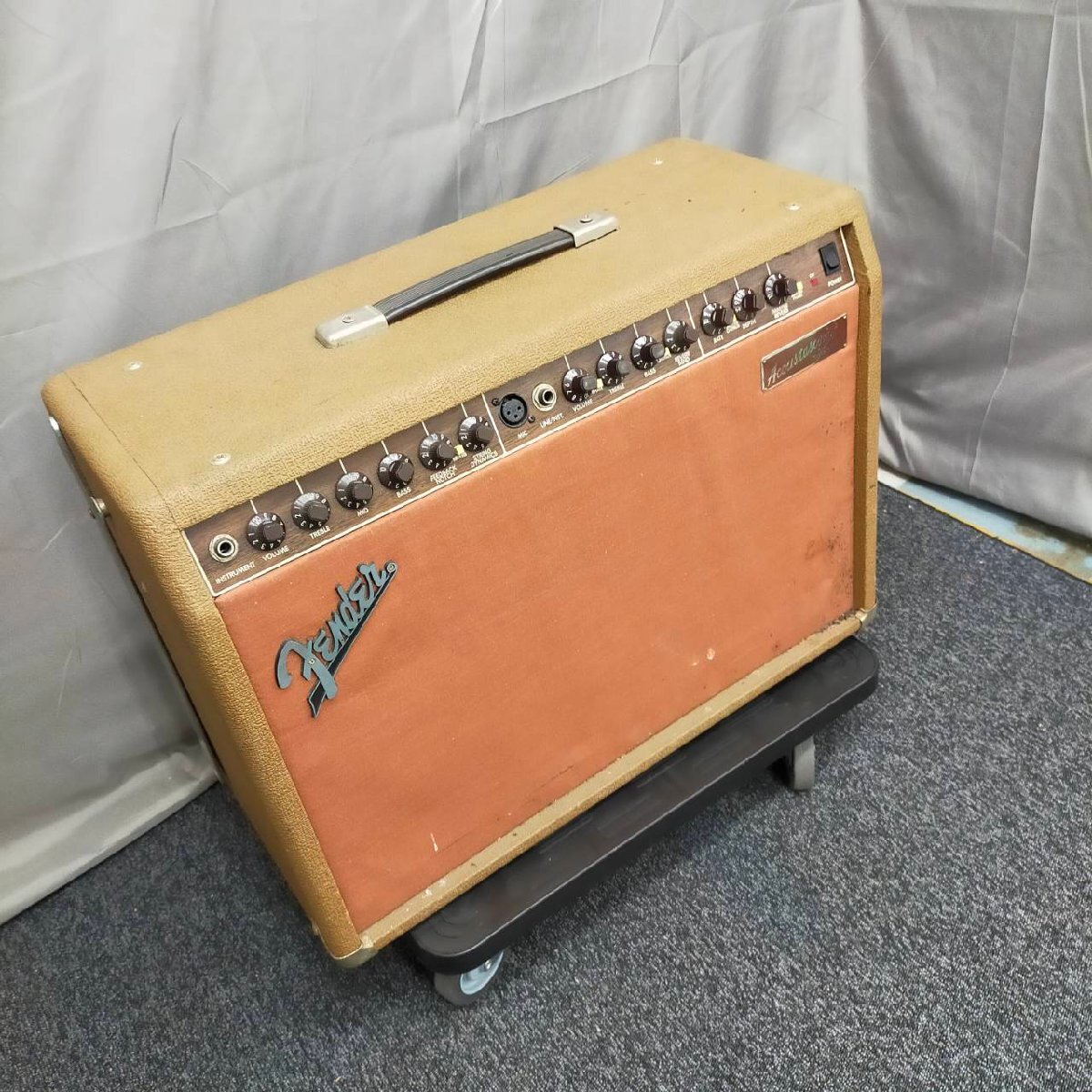 T7983＊【中古】Fender フェンダー PR 334② アコースティックギターアンプの画像1