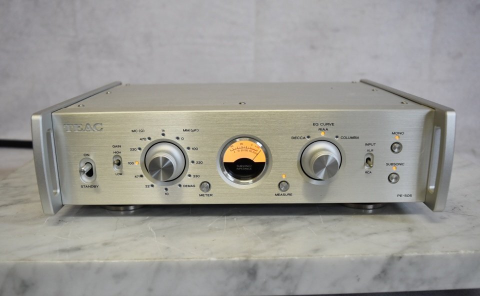 K●【現状品】 TEAC PE-505 フォノイコライザーアンプ ティアックの画像2