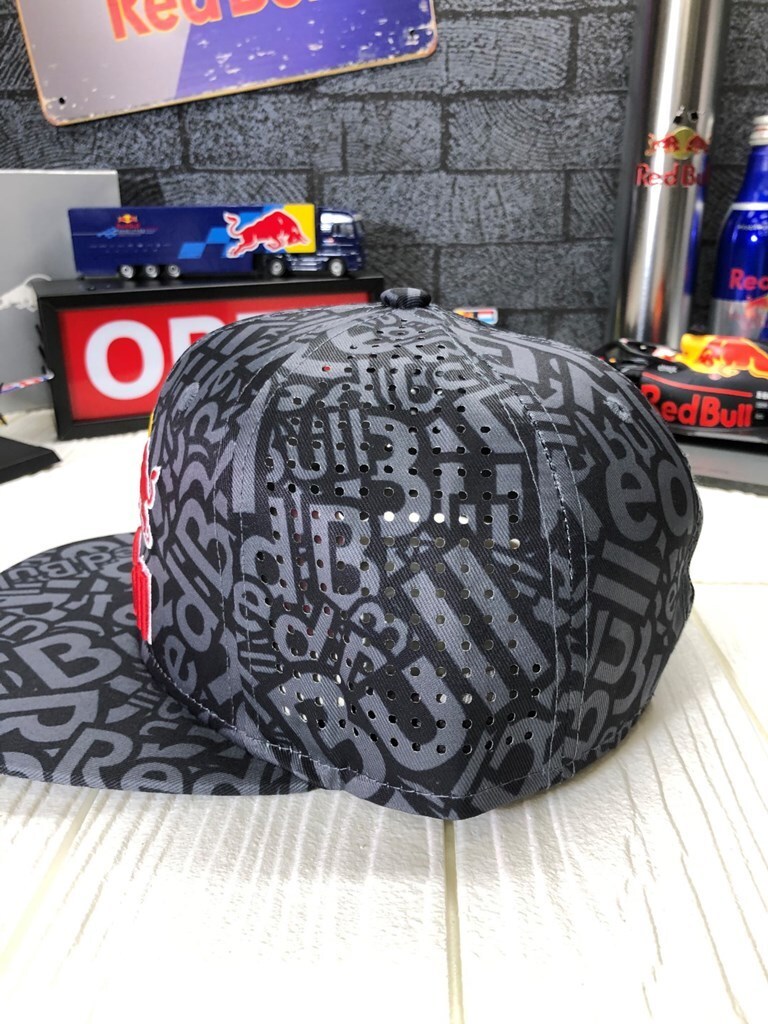 在庫限り！非売品 支給品 アスリートオンリー レッドブル RED BULL 帽子 キャップ レア 数量限定！_画像4