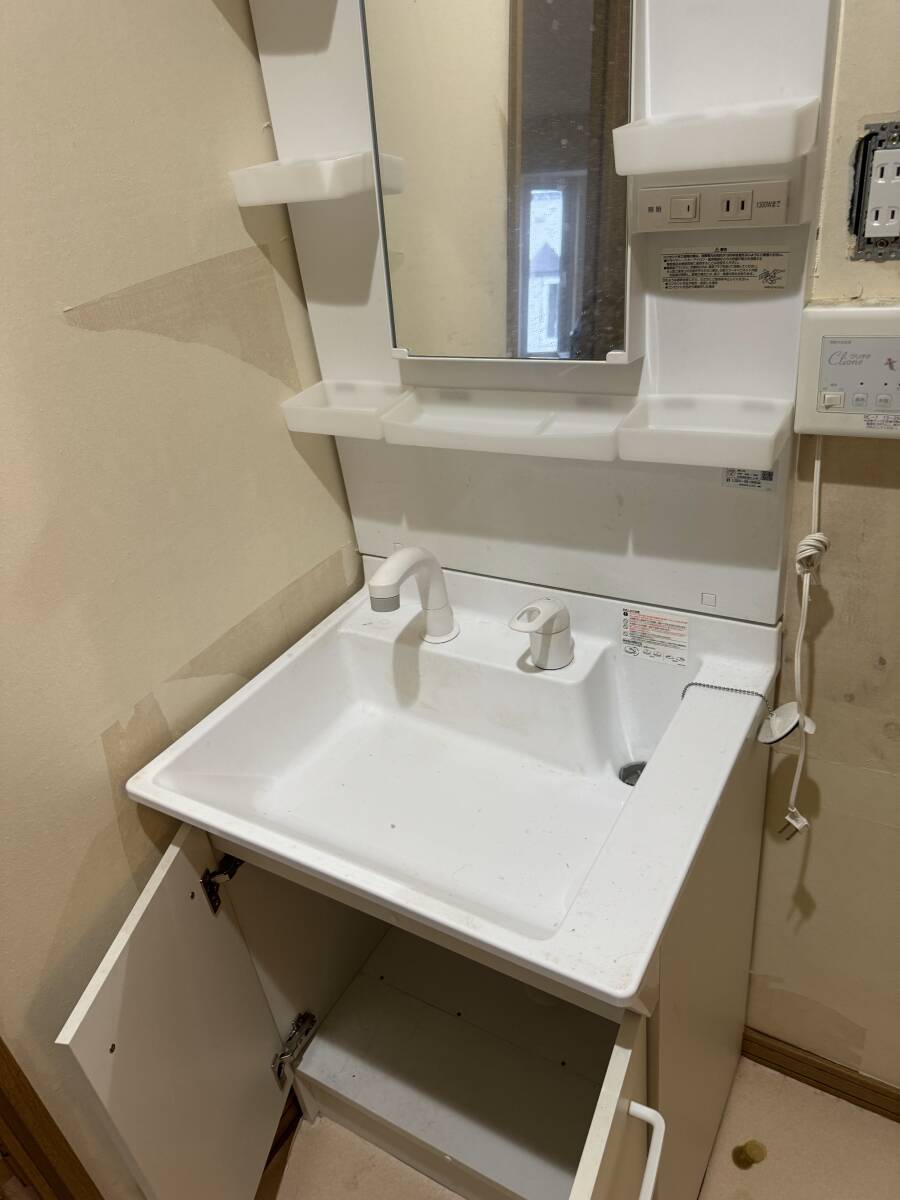 LIXIL リクシル シャンプードレッサー PVN-605SN(S) 洗面化粧台 鏡付 ミラーキャビネット シングルレバー 住宅設備 洗面 の画像5