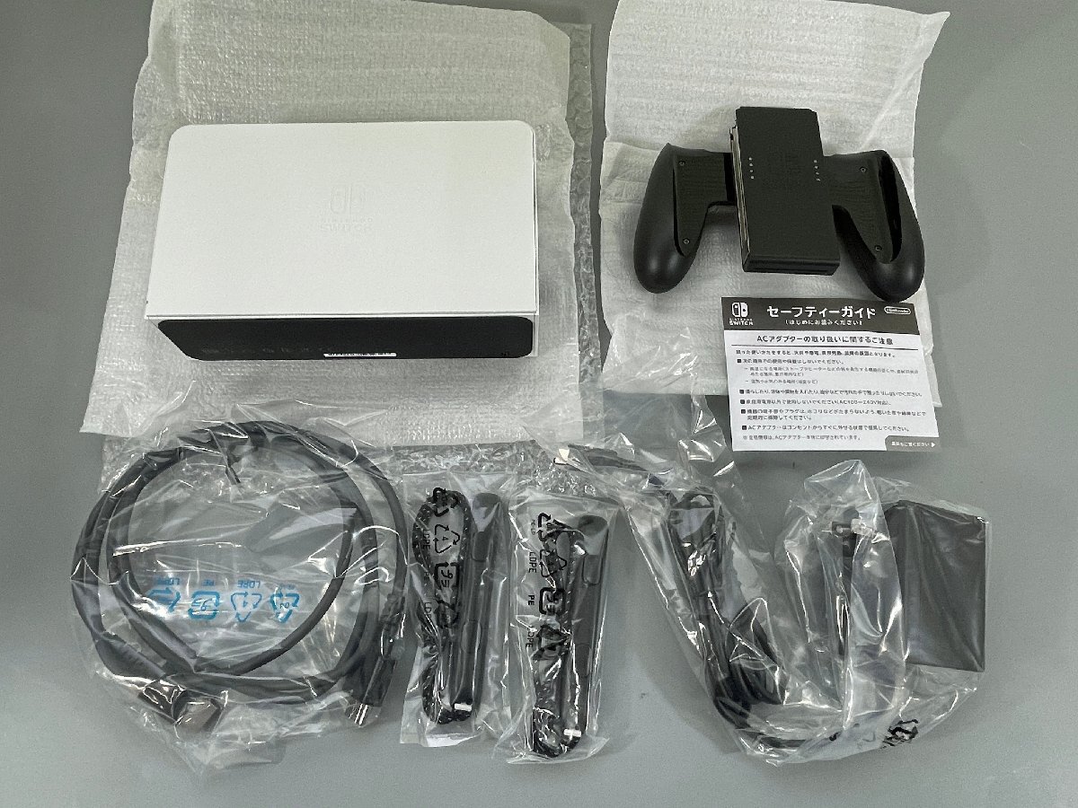 ☆未使用品☆ Nintendo ニンテンドースイッチ Nintendo Switch 有機ELモデル HEG-S-KAAAA　Joy-Con(L)/(R) ホワイト （11124042306125MI）_画像4