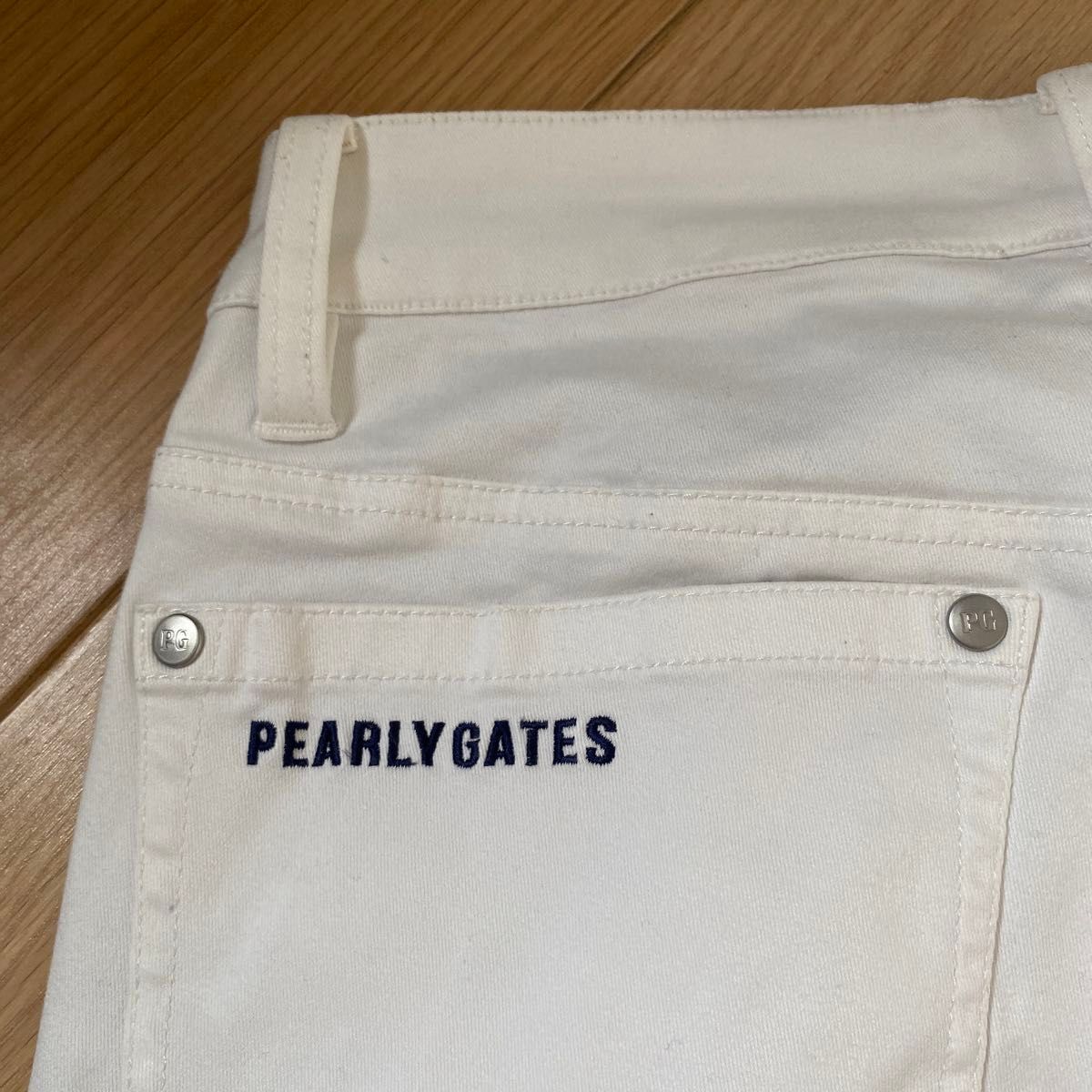 パーリーゲイツ PEARLY  GATES ホワイト 白　ストレッチパンツ　デニム　レディースゴルフ0