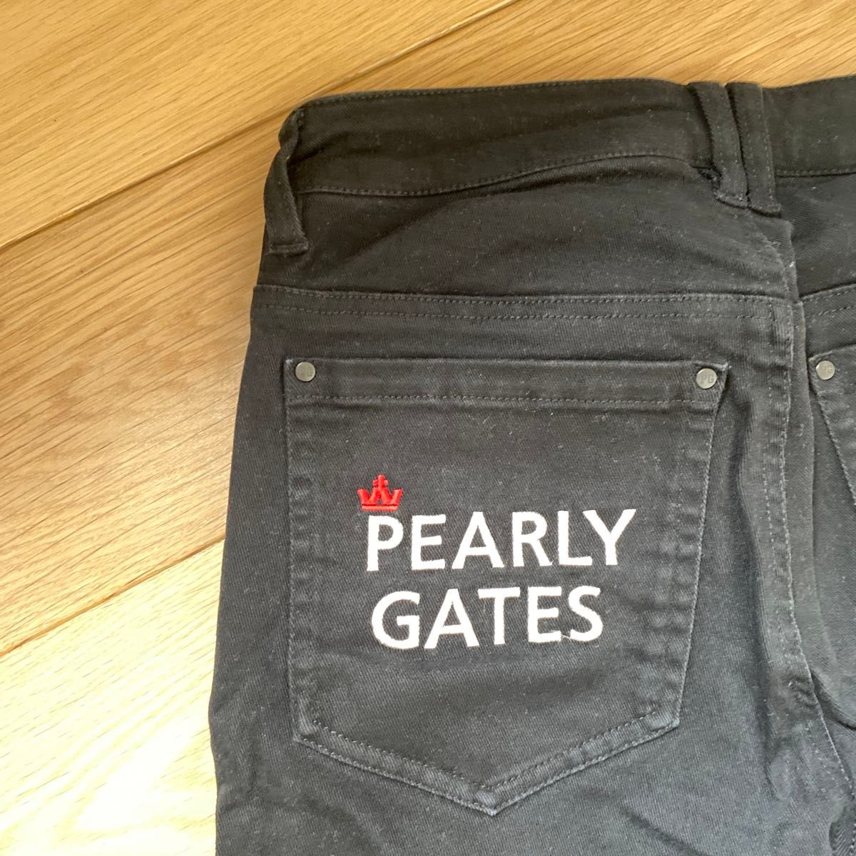 パーリーゲイツ PEARLY GATES パンツ　ストレッチパンツ　ブラックデニム　30th ニコちゃん　レディースゴルフ0