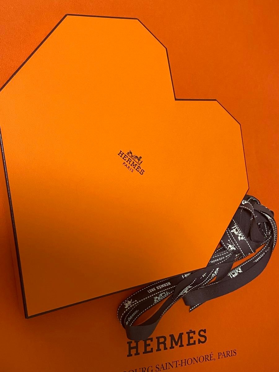 新品未使用】HERMES エルメス ティータイム・メダイヨン ティー 新品未使用】HERMES エルメス ティータイム・メダイヨン ティー