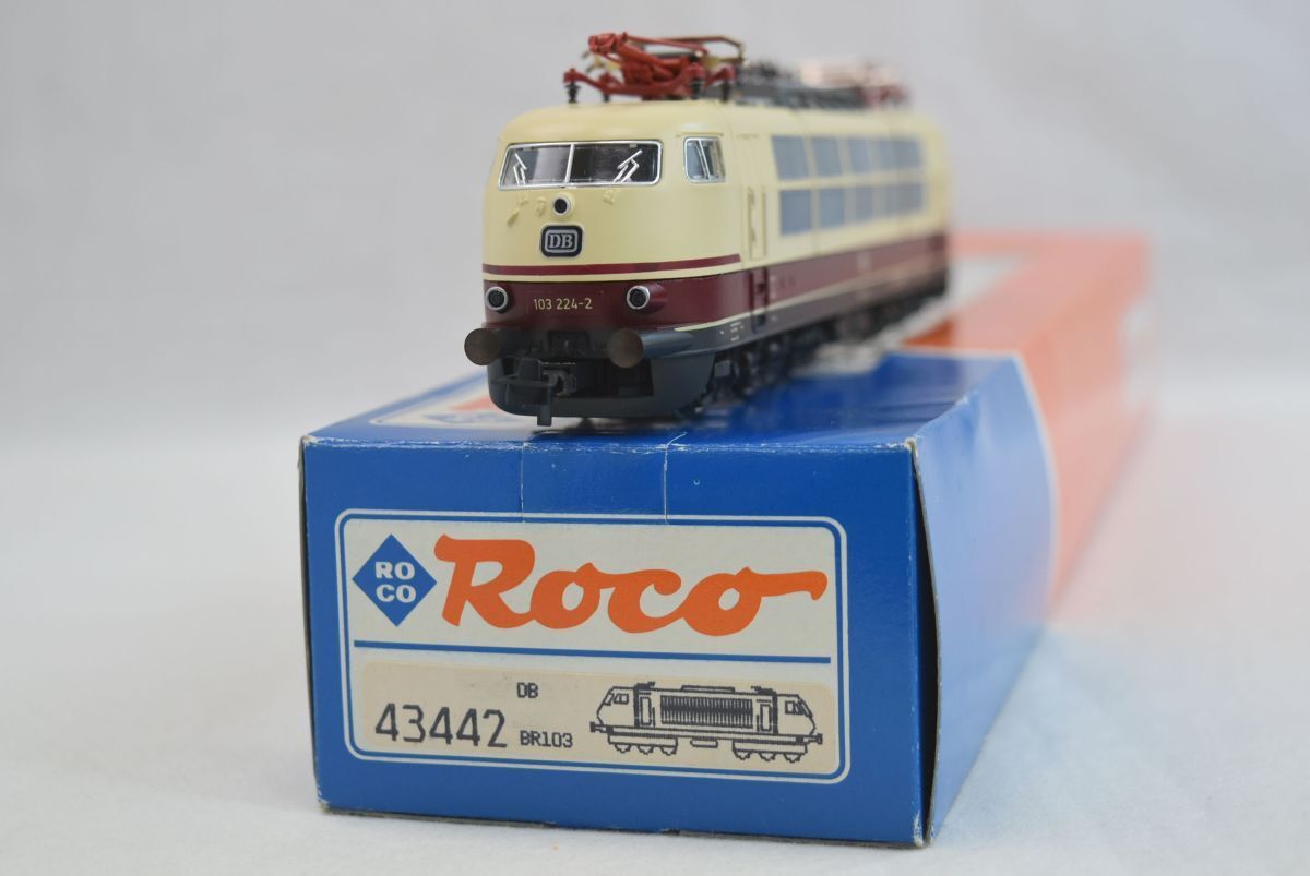本店は Yahoo!オークション - No.43442 ベージュ BR103 DB ROCO ロコ T63076 外国車輌