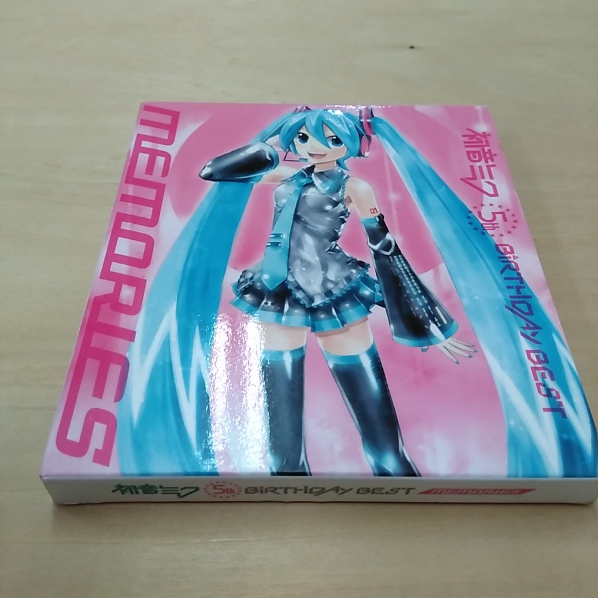 ヤフオク 初音ミク 5thバースデー ベスト Memories Dvd