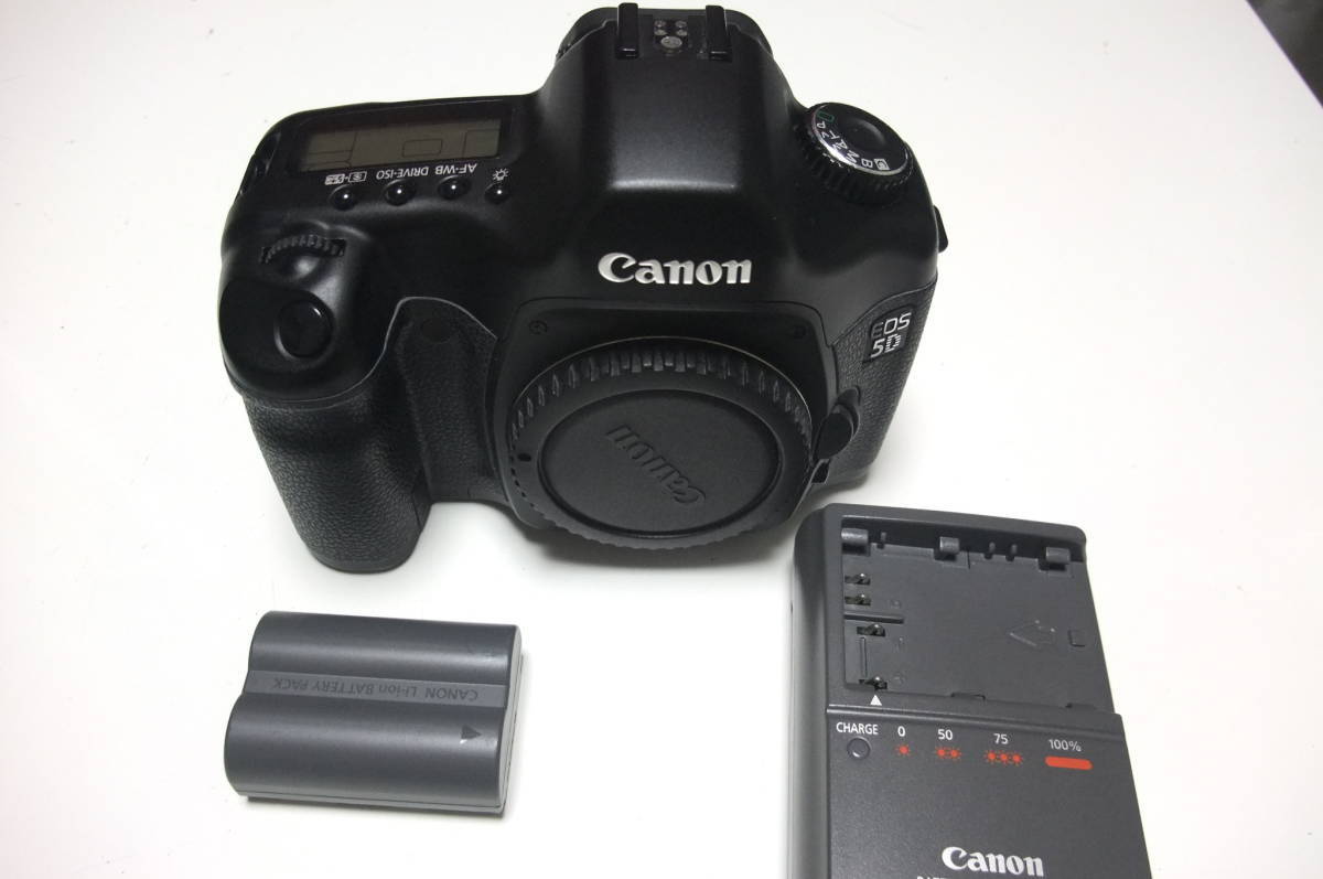 CANON キャノン EOS 5D ボディ センサー清掃・ミラー脱落防止処理済み 極美品の画像1