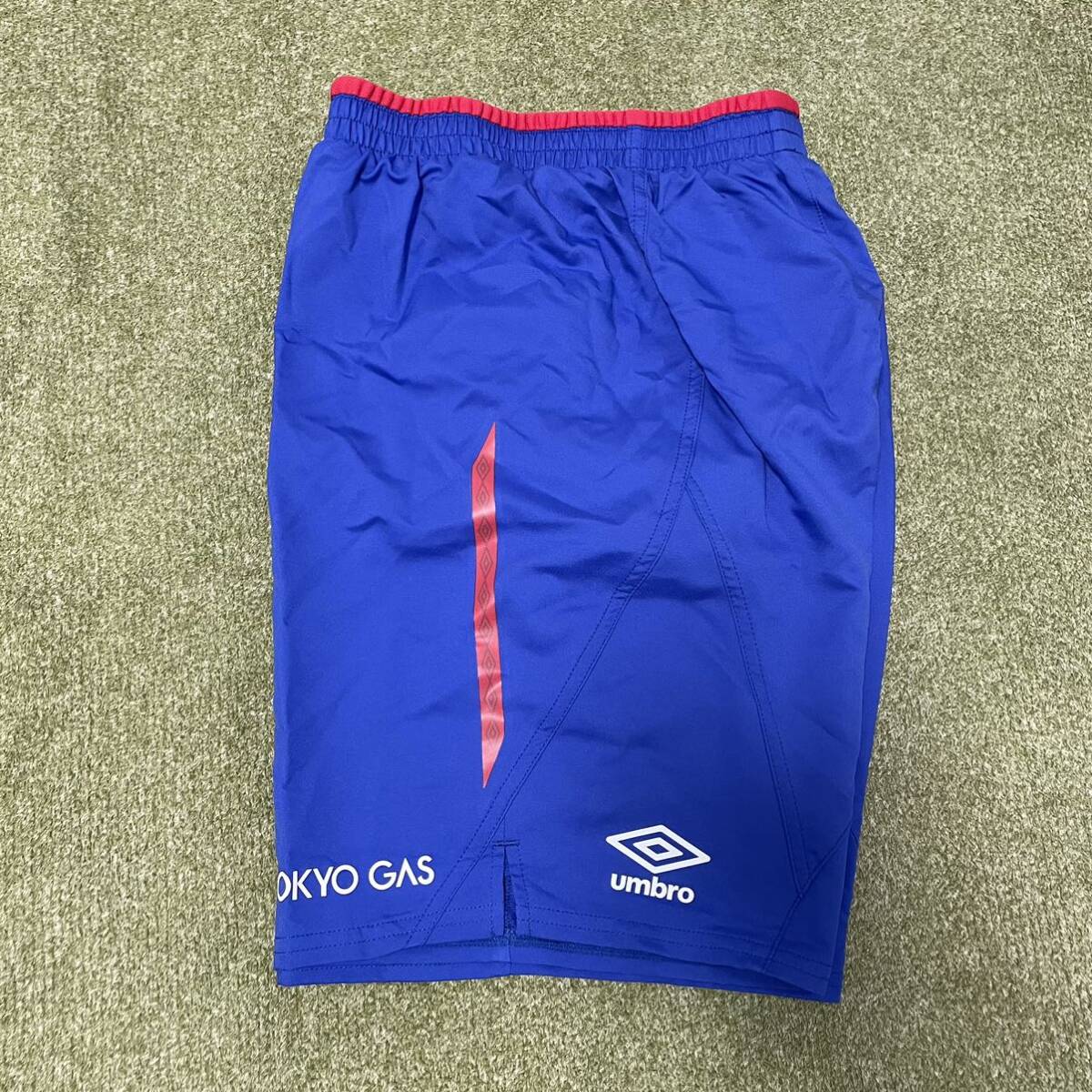 UMBRO FC東京 ゲーム パンツ O-XO 未使用新品 タグ付き インナー付 TOKYO アンブロ _画像4