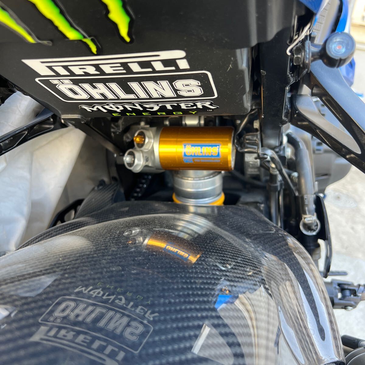 suzuki gsx-r1000 gsx-r1000r gsxr1000 gsxr1000r オーリンズ　OHLINS ttx TTX リアサス　リアサスペンション_画像2