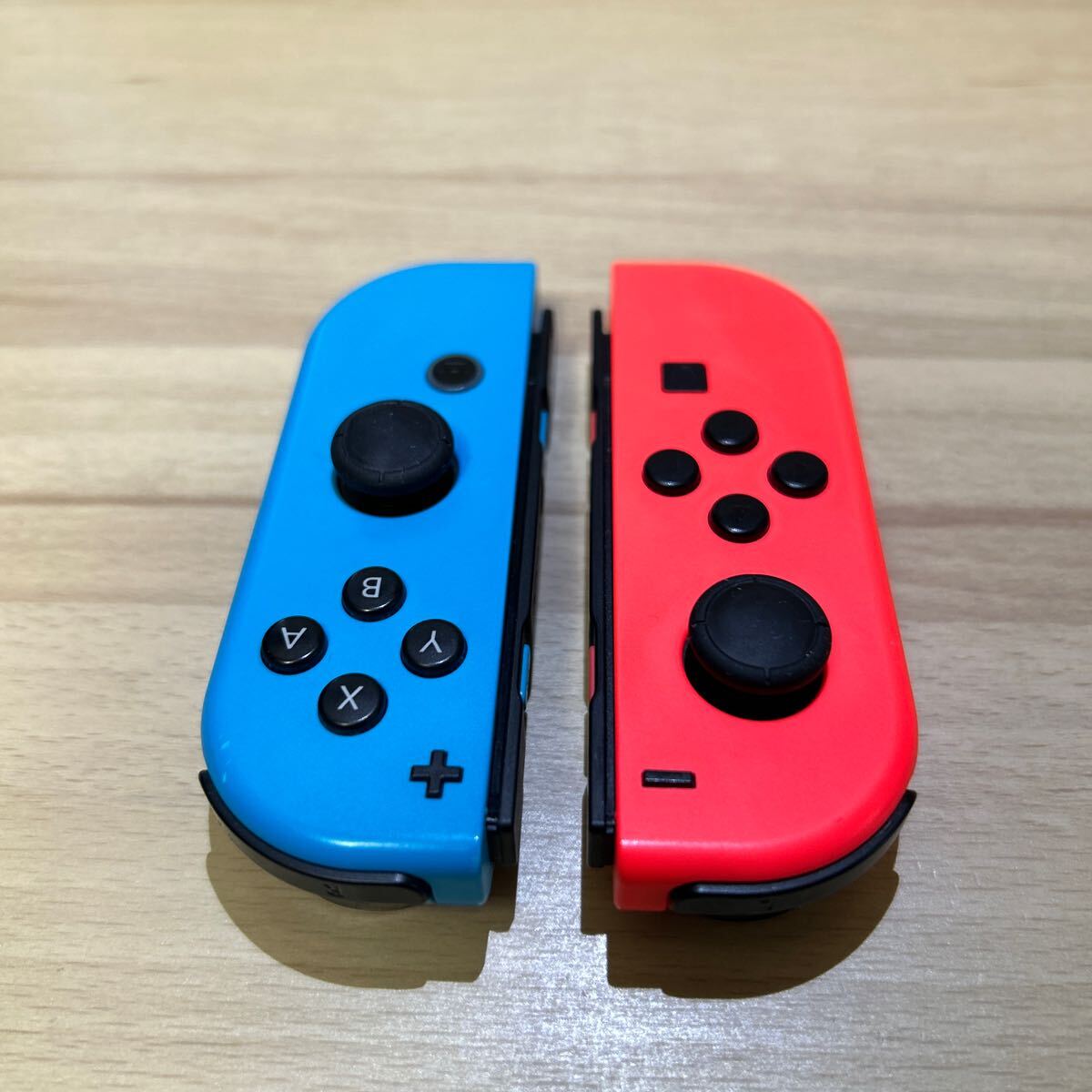 【完動品】Nintendo Switch Joy-Con 左右セット ネオンレッド ネオンブルー HAC-015 HAC-016 ニンテンドースイッチ ジョイコン_画像3