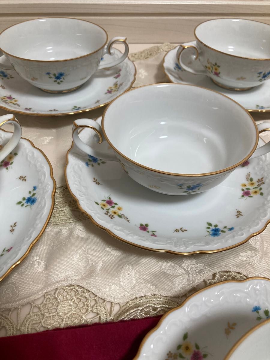 希少 レア】Noritake ノリタケ 散らし花 スープカップ&ソーサー 希少 レア】Noritake ノリタケ 散らし花 スープカップ&ソーサー