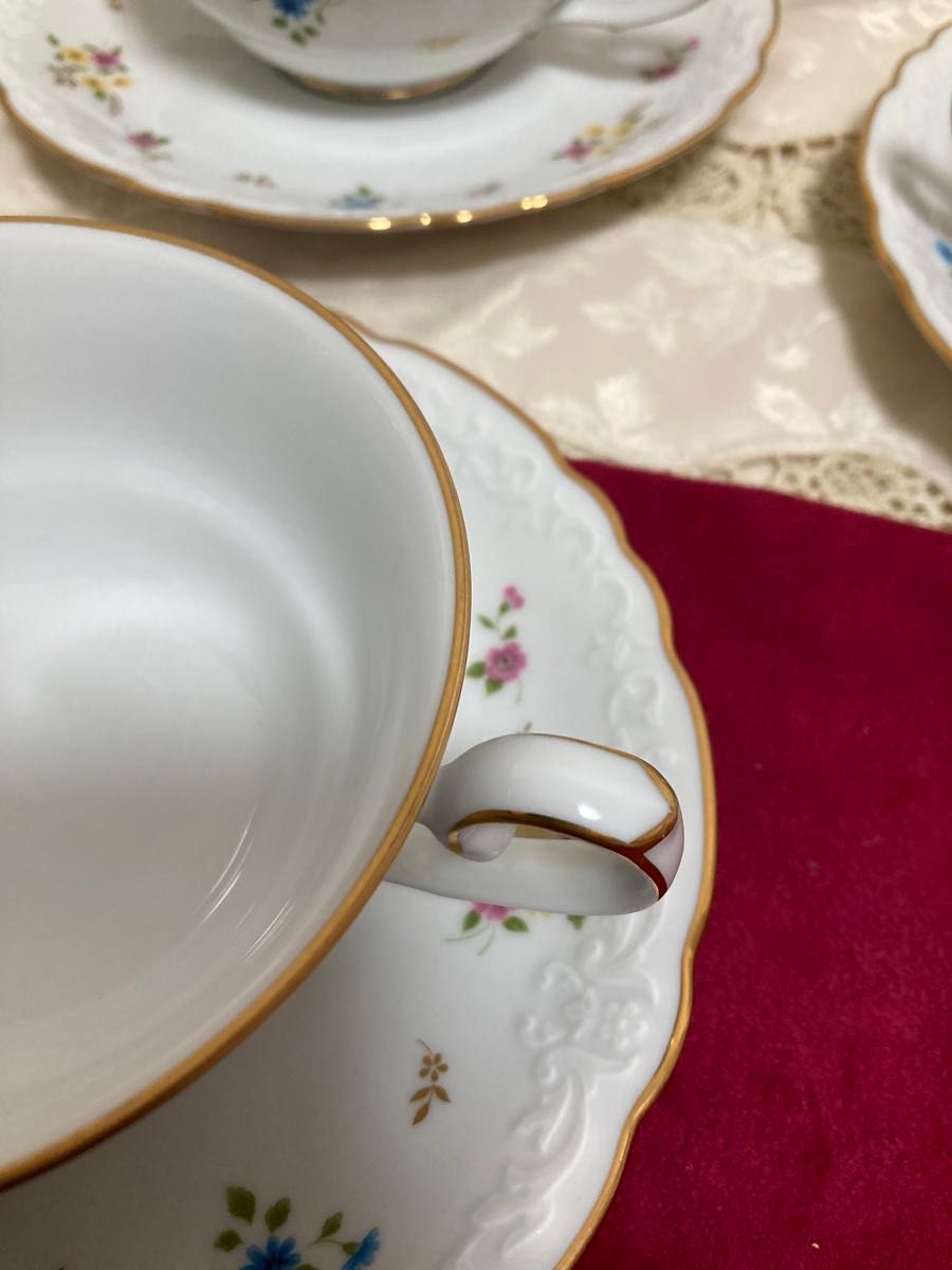 希少 レア】Noritake ノリタケ 散らし花 スープカップ&ソーサー 希少 レア】Noritake ノリタケ 散らし花 スープカップ&ソーサー