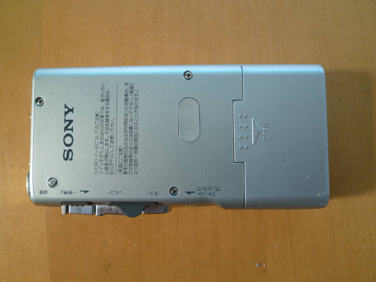 SONY ソニー マイクロカセット　レコーダー　 M-640　ジャンク_画像2
