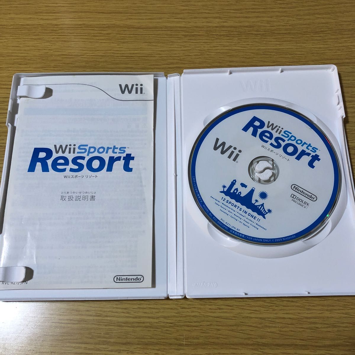 Wiiスポーツ、Wiiスポーツリゾート、Wiiパーティ、Newスーパーマリオブラザーズ Wiiの4本セット
