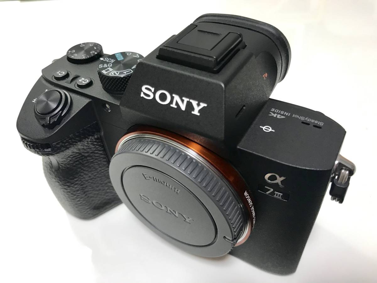 新品同様 極上美品 2019年４月購入　SONY ソニー α7Ⅲ ILCE-7M3 ボディ　ミラーレス デジタル一眼カメラ 