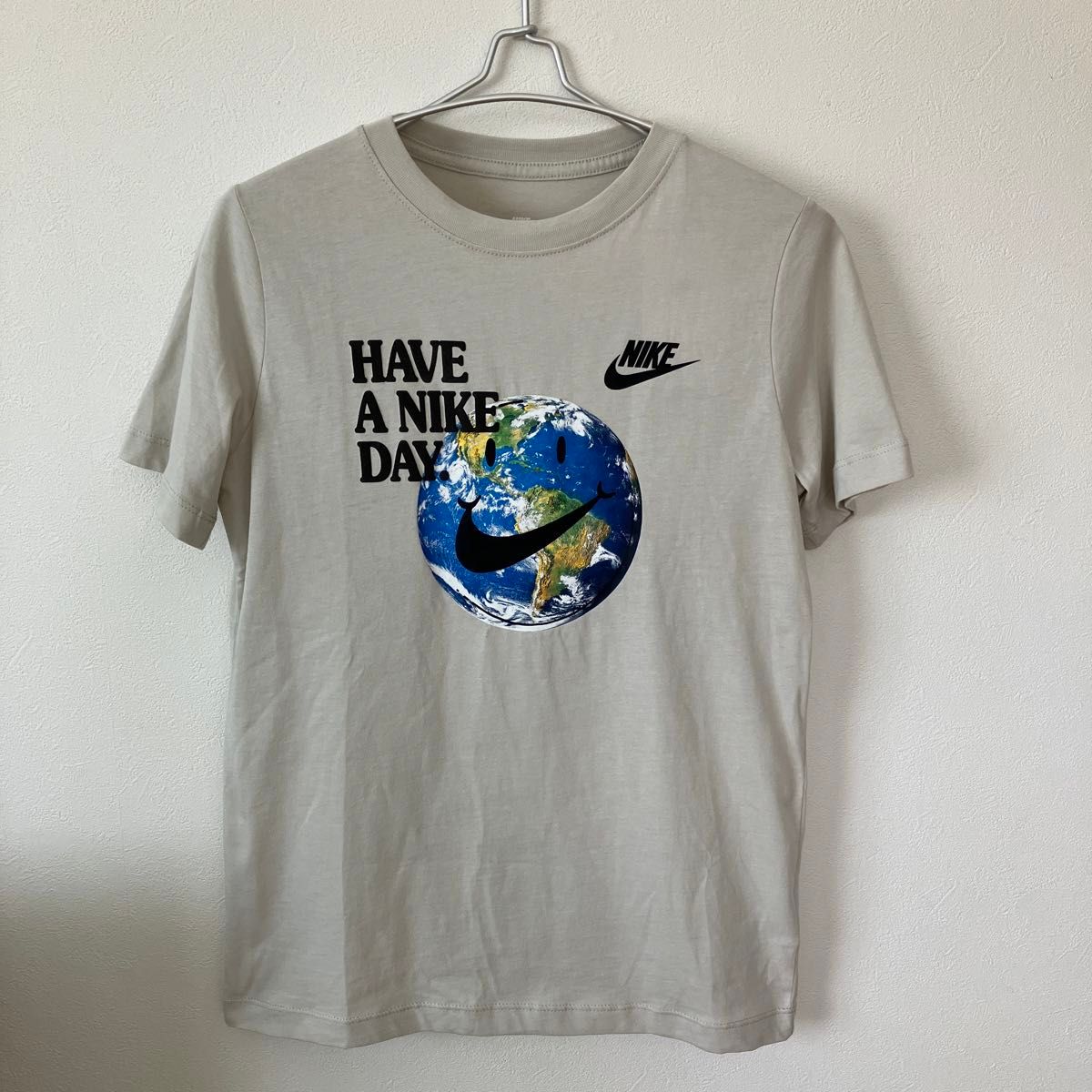 新品未使用品 ナイキ NIKE 地球 ニコちゃん tシャツ|Yahoo 新品未使用品 ナイキ NIKE 地球 ニコちゃん tシャツ|Yahoo