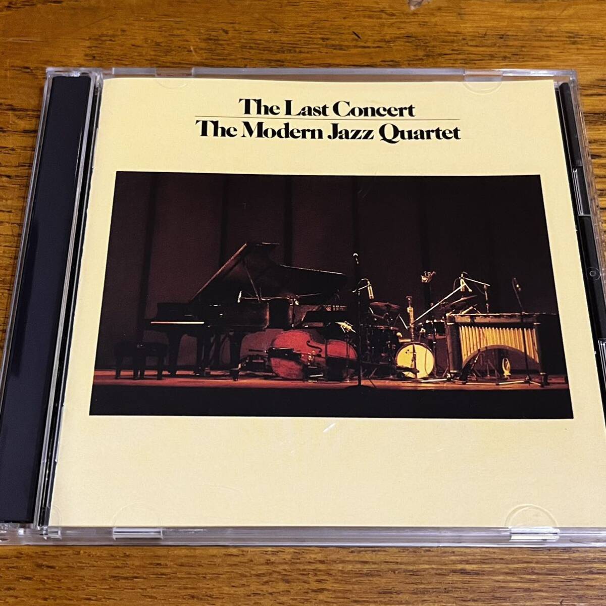 CD 2枚組 帯付き モダン・ジャズ・カルテット THE MODERN JAZZ QUARTET THE LAST CONCERT 日本語解説有り ディスク良好の画像2