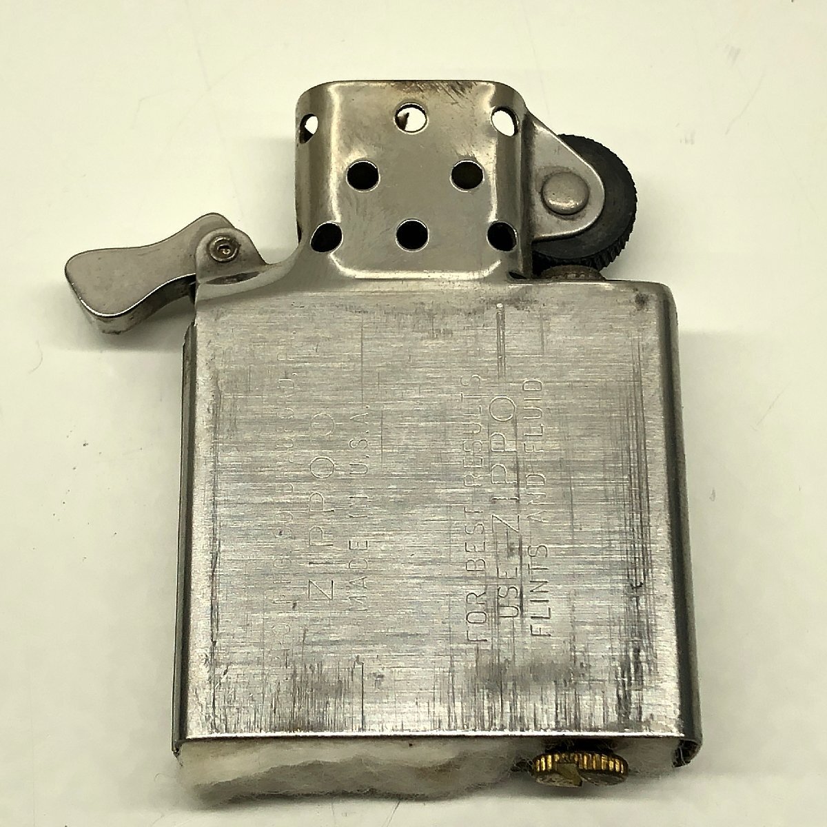 ２３【店頭買取中古品】ラッキーストライク　ZIPPO　ジッポ　喫煙具 　コレクション　本体のみ　火花確認済み_画像9