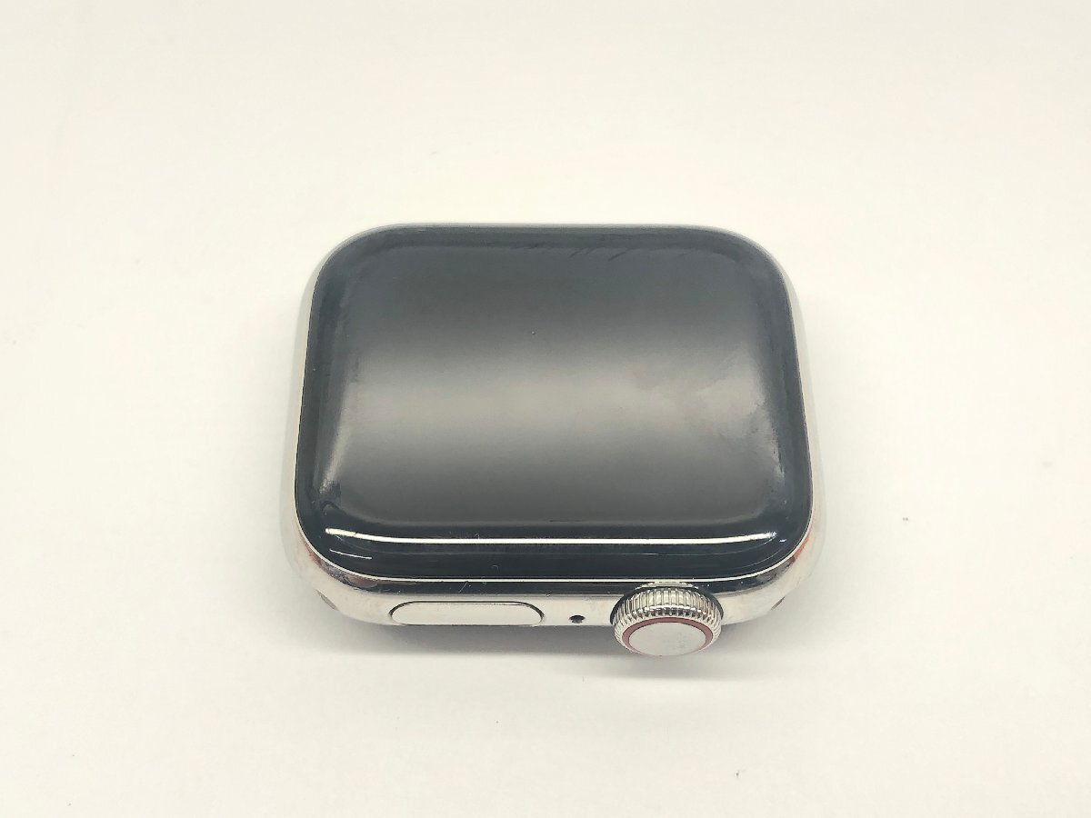 Apple Apple Apple watch Hermes A2007 MUFY2J/A series 4 40MM GPS battery. condition 78% box belt charger 