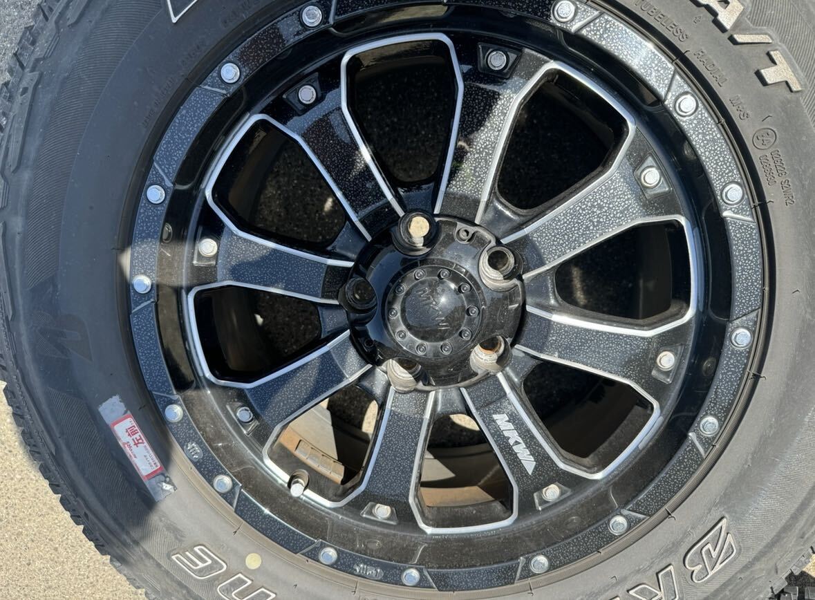 MKWホイール　ブリヂストンタイヤ付き ホワイトレター　225/70R16 pcd 114.3_画像5