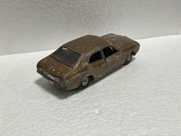  old minicar *YONEZAWA TOYS No.090124 Mazda LUCE CUSTOM made in Japan Diapet * box less . secondhand goods that time thing Junk 