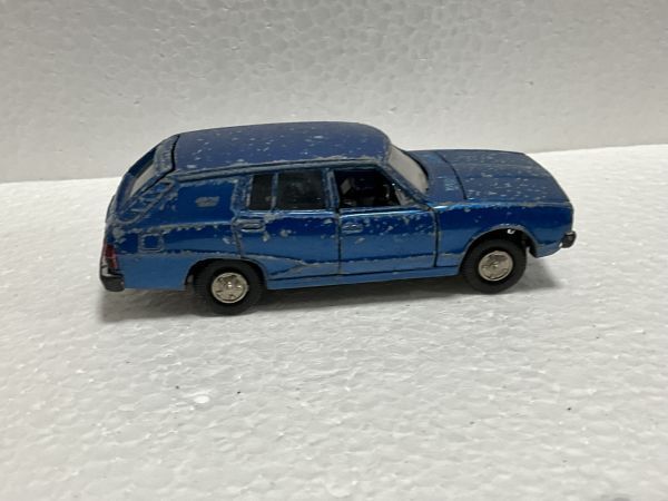  old minicar *YONEZAWA TOYS No.09-0242 Nissan Skyline made in Japan Diapet * box less . secondhand goods that time thing Junk 