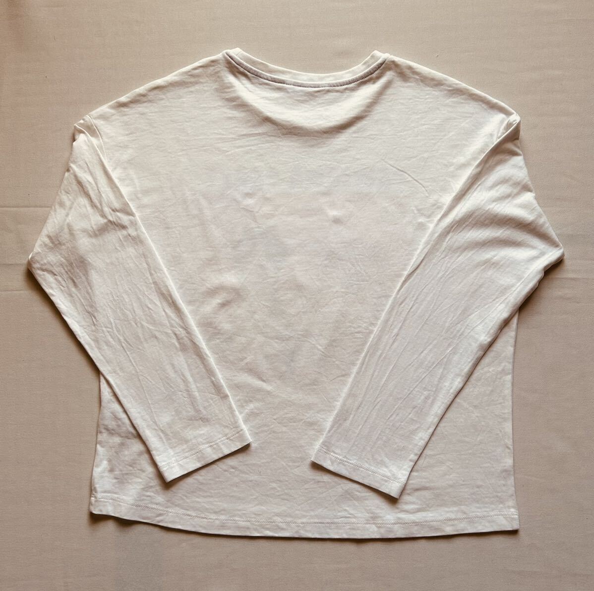 M ＆　S　マークス&スペンサー　イヌ　プリント　Tシャツ　オフホワイト地　長袖　１２～１３才（実寸でご確認）　男女兼用
