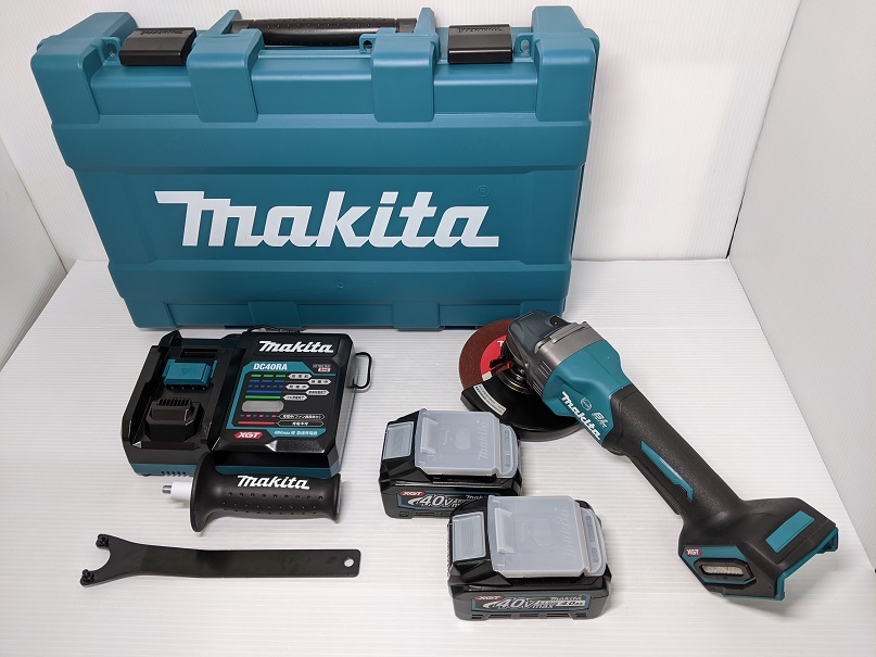 makita マキタ 150mm充電式ディスクグラインダ GA034GRMX 40Vmax【中古品】 ○YR-51686○_画像1