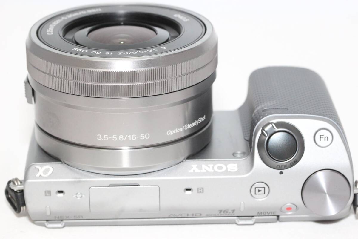 【美品】SONY ソニー NEX-5R α シルバー　ミラーレス一眼カメラ E PZ 16-50mm F3.5-5.6 OSSミラーレス一眼 デジタルカメラ 動作確認済_画像4