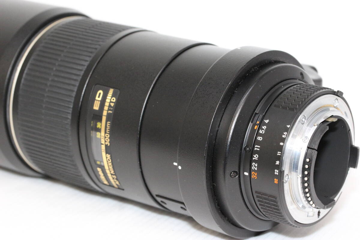 【美品】 Nikon ニコン 単焦点レンズ AF-S Nikkor 300mm f/4D IF-ED ブラック_画像5