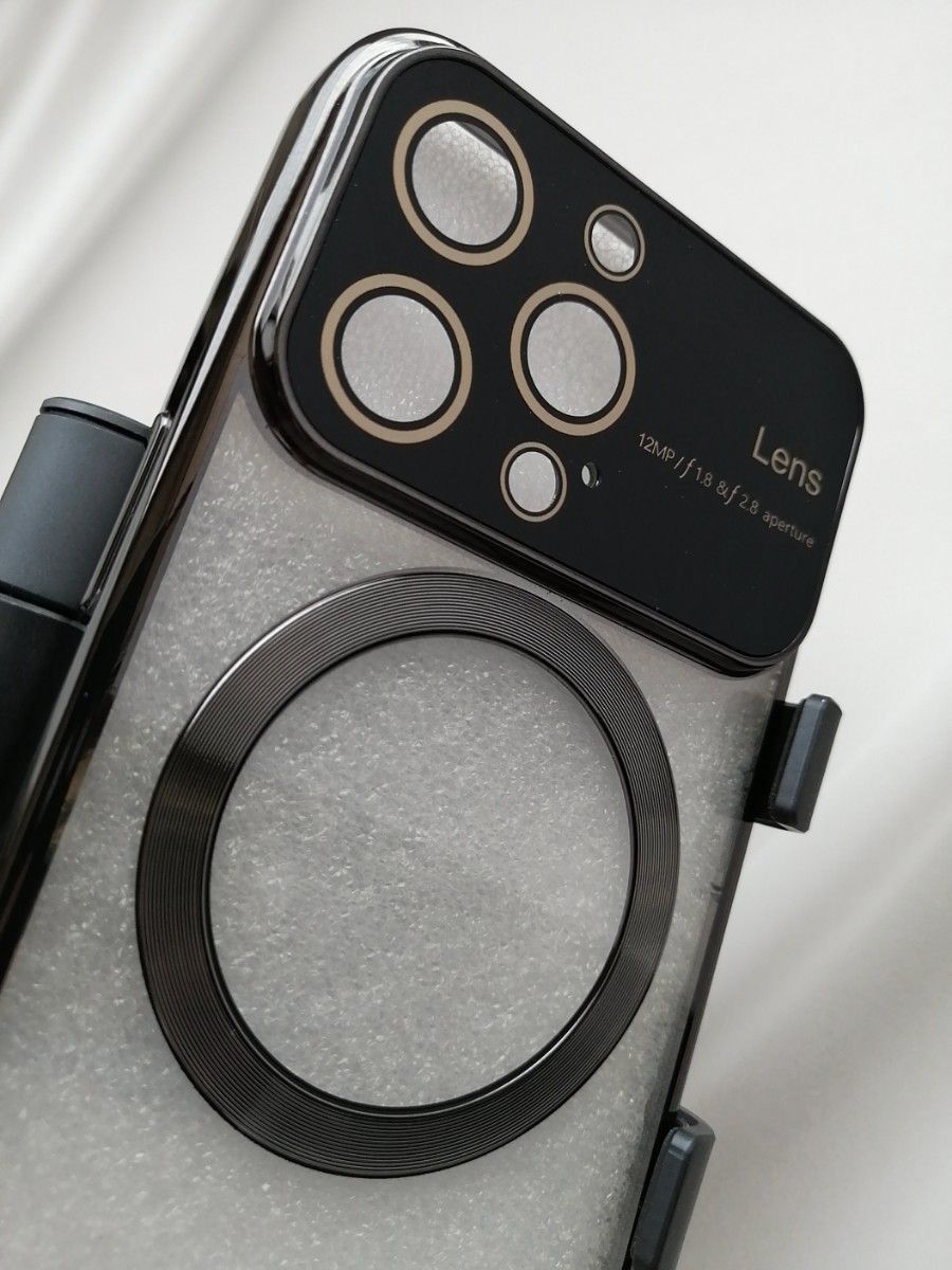 iPhone13Pro 用ケース MagSafe対応 カメラレンズ保護大型ビューウィンドウ  ブラック 