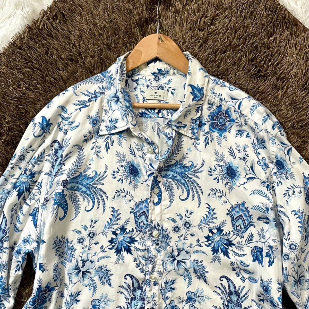 極美品/XXL エトロ ETRO 長袖シャツ 総柄 花柄 ペイズリー ブルー系 現行モデル コットン 綿 大きいサイズ ドレス イタリア製 白 青 メンズ_画像5