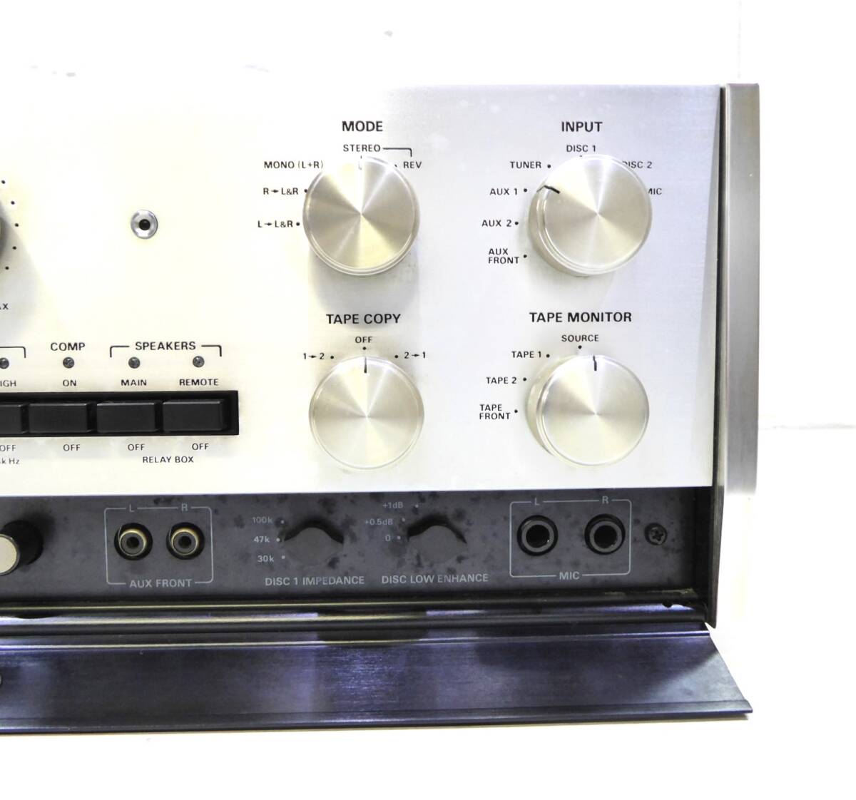 Accuphase stereo light-hearted short play roll center / control amplifier C-200S/ against . type A class push pull drive circuit use 