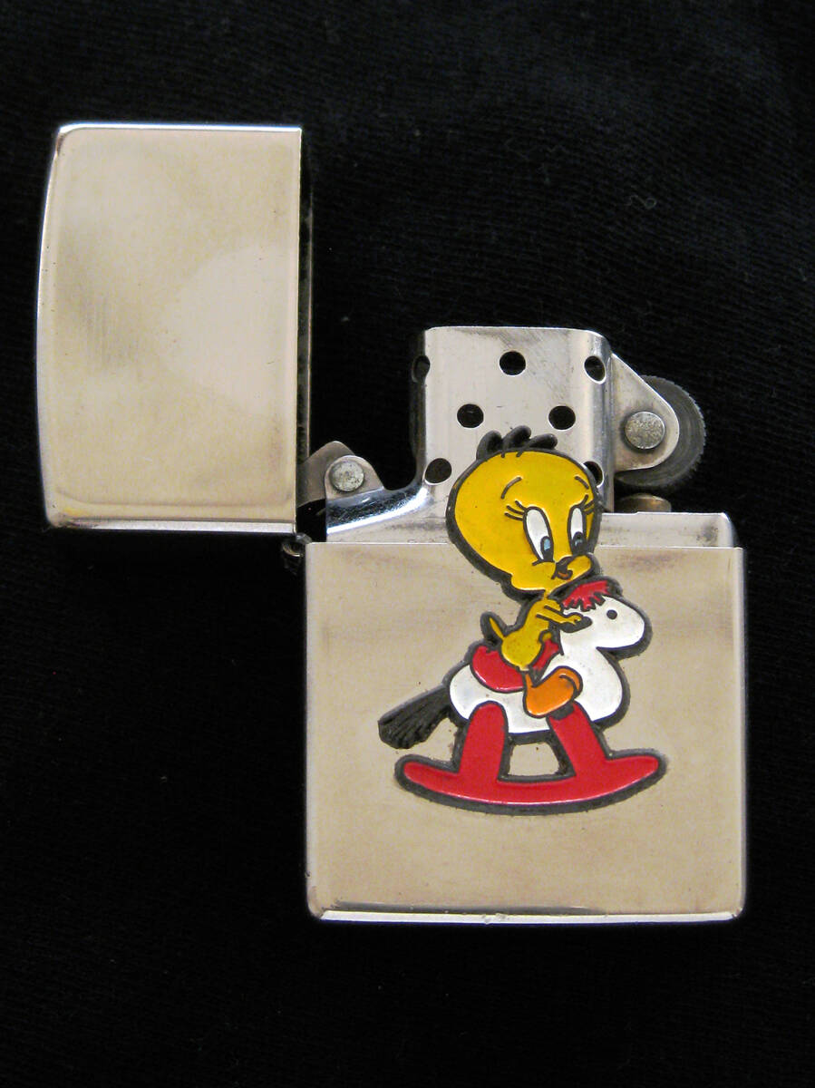 超美品 Yahoo!オークション トゥイーティー(木馬に乗る)火花 Zippo - その他