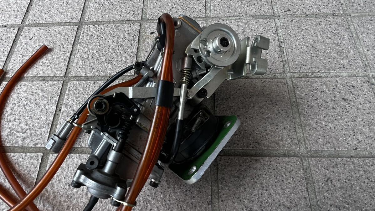 KEIHIN Keihin FCR41 carburetor 