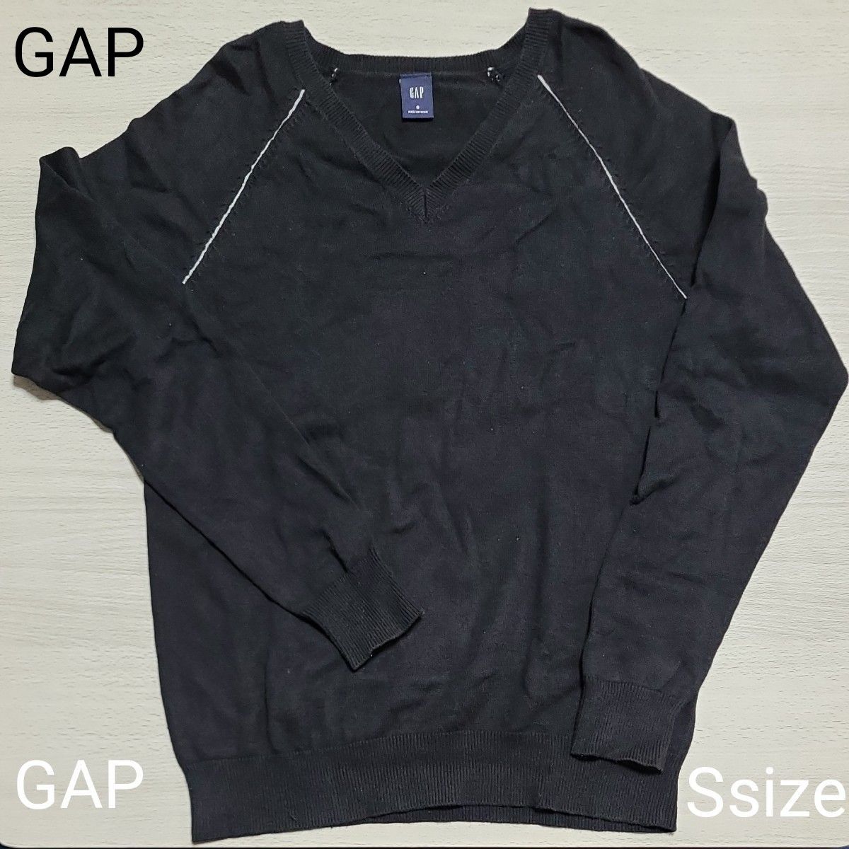 GAP　 ニット　Vネック　メンズ　Sサイズ　ブラック セーター　ギャップ